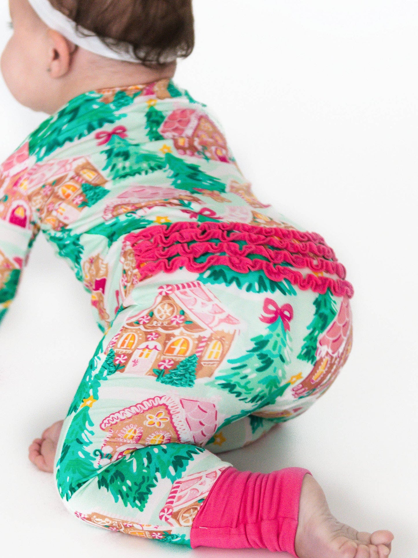 SoftSnooze™ Baby Girls Bamboo Viscose Pink Jolly Gingerbread Convertible Ruffle One Piece Footie Pajama: Green