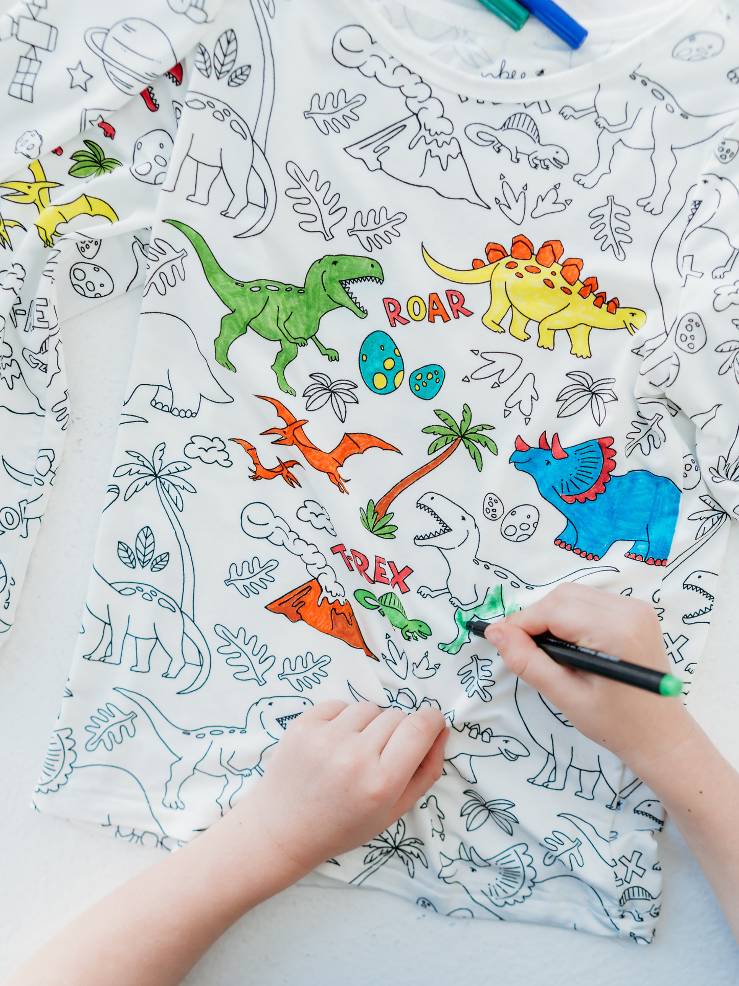 Fabric Markers Set for Customizing Coloring Pajamas