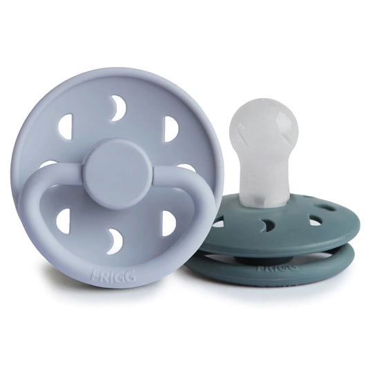 FRIGG Moon Silicone Pacifier 2-Pack Powder Blue/ Slate