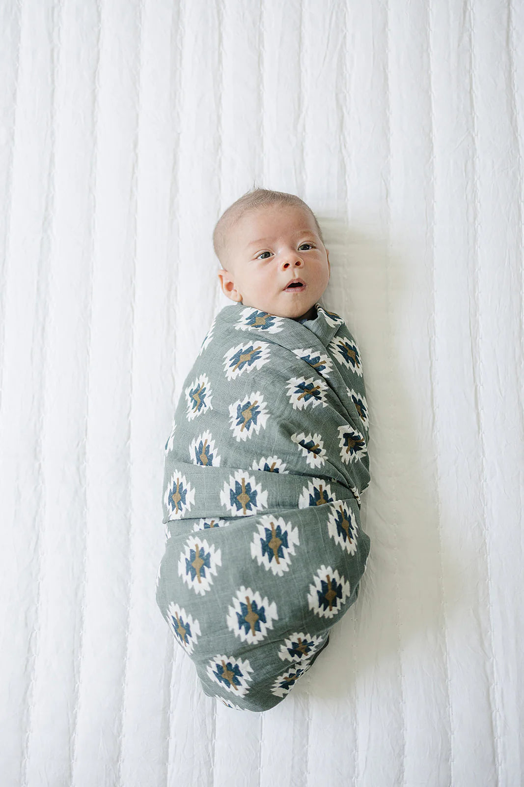 Southwest Aztec Muslin Swaddle Blanketo